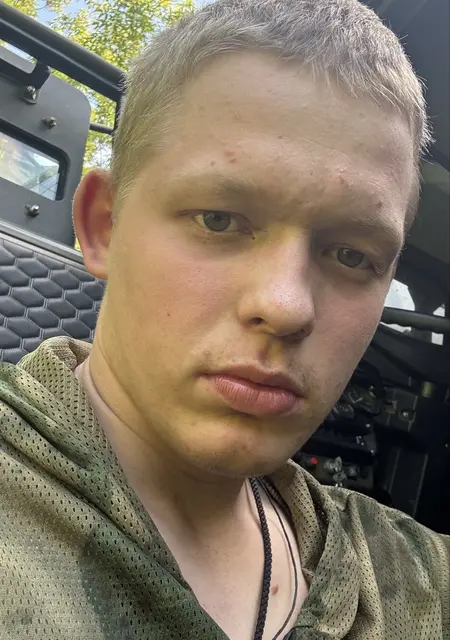 Игорь из Брянска, ищу на сайте знакомства на одну ночь