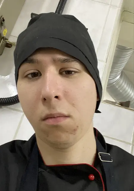 Ярослав из Уфы, мне 19, познакомлюсь на одну ночь