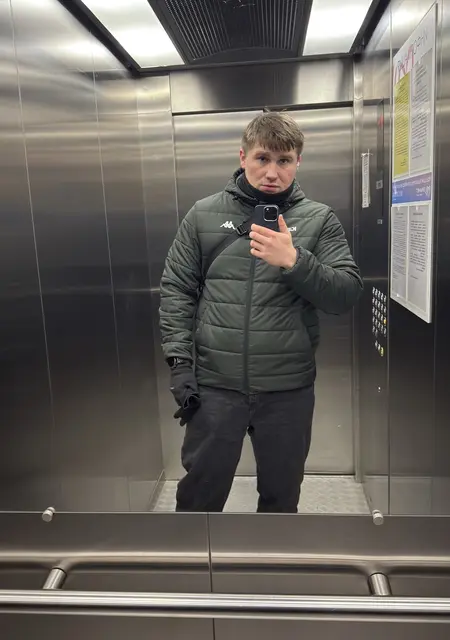 Я Никита, 26, знакомлюсь для общения в Москве