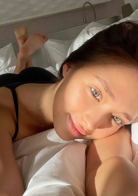 Я Полина, 26, из Саратова, ищу знакомство для общения