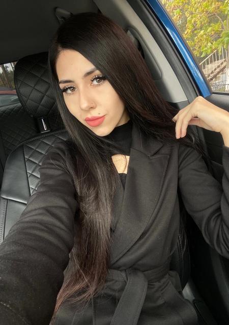 Я Mara, 28, знакомлюсь без обязательств в Владикавказе