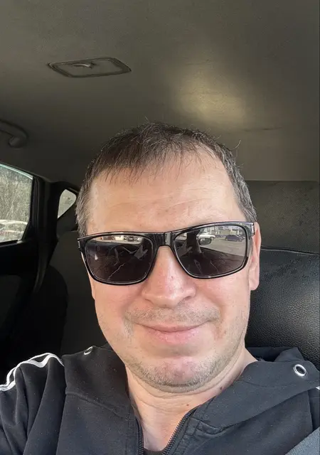 Я Дмитрий, 50, из Вологды, ищу знакомство для постоянных отношений