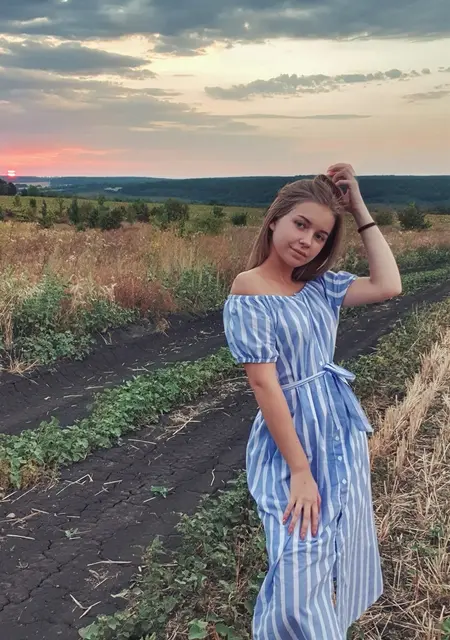 Викуля из Москвы, мне 25, познакомлюсь для вирта