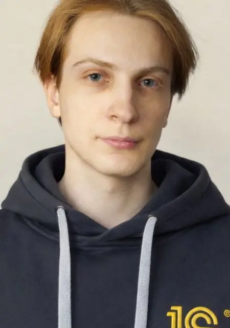 Я Дима, 18, знакомлюсь для открытые отношения в Рязани