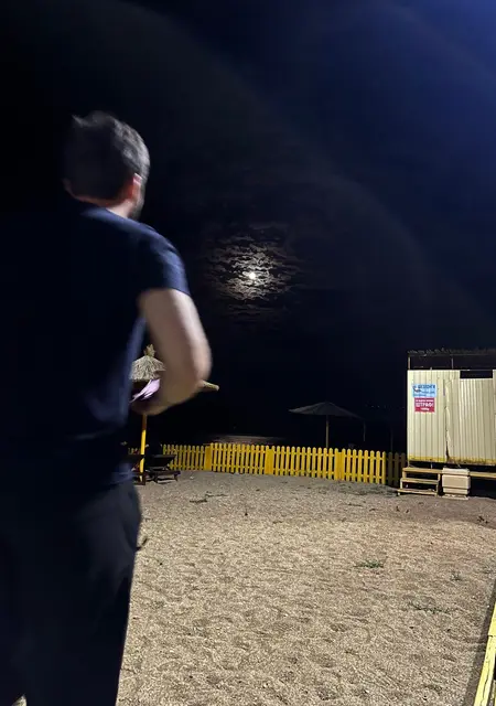 Я Керим, 25, из Архыза, ищу знакомство для приятного времяпровождения