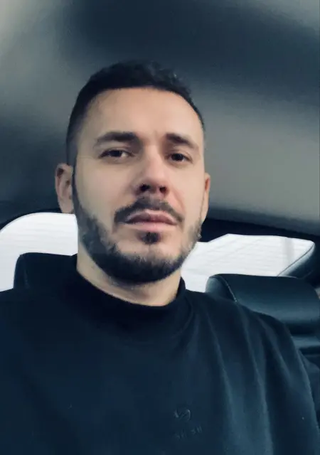 Я Александр, 36, из Новосибирска, ищу знакомства без обязательств