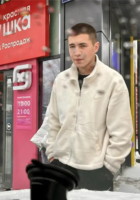Danir из Костромы, мне 24, познакомлюсь без обязательств