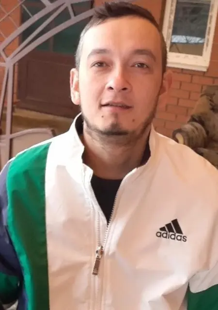 Артём из Невеля, ищу на сайте знакомства без обязательств