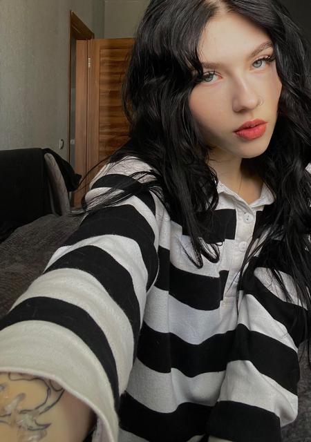 Я София, 20, знакомлюсь для приятного времяпровождения в Орле