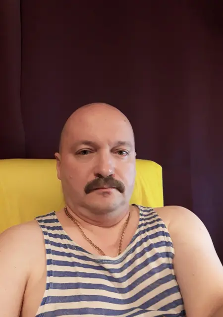 Я Сергей, 53, из Красного Села, ищу знакомства без обязательств