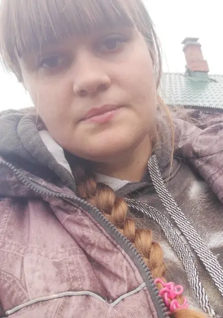 Я Ирина, 27, знакомлюсь для совместных путешествий в Великих Луках