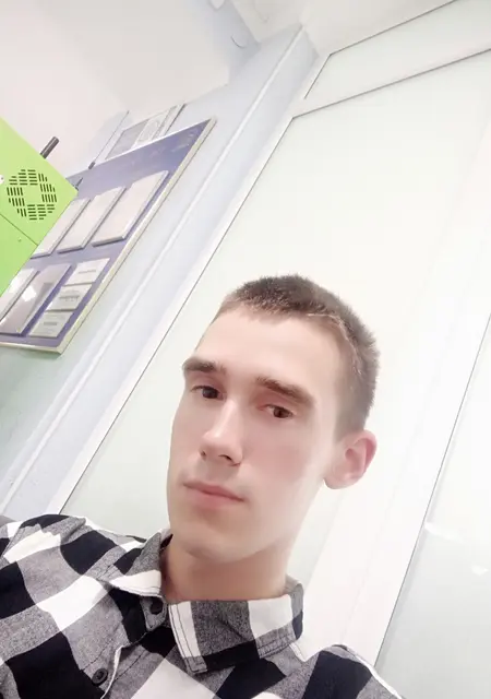 Dmitriy Hoffman из Тюмени, мне 22, познакомлюсь на одну ночь