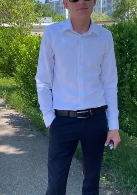 Я Витя, 35, знакомлюсь без обязательств в Кабардинке