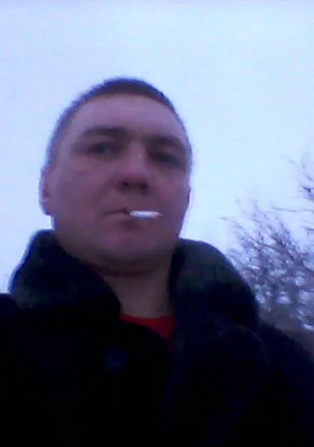 Виталий из Зимовников, мне 44, познакомлюсь для общения
