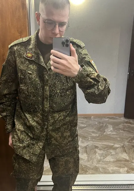 Даниил из Ставрополя, ищу на сайте знакомства без обязательств