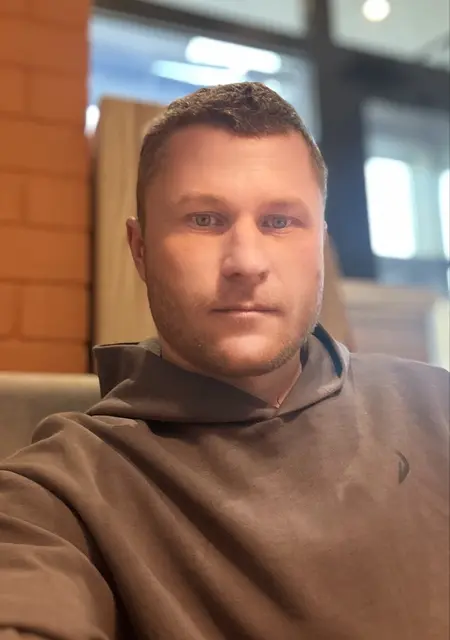Я Вадим, 34, из Москвы, ищу знакомство для открытые отношения