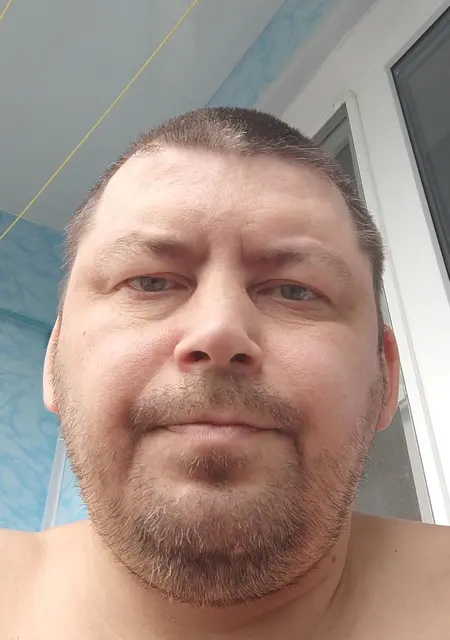 Я Иван, 41, знакомлюсь для дружбы в Луге