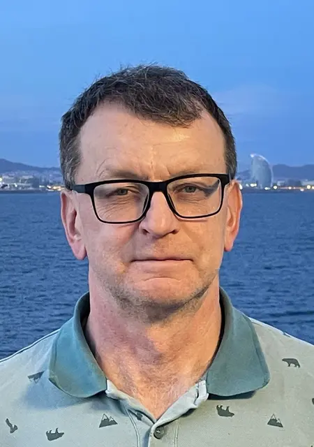 Евгений из Архангельска, ищу на сайте знакомства на одну ночь