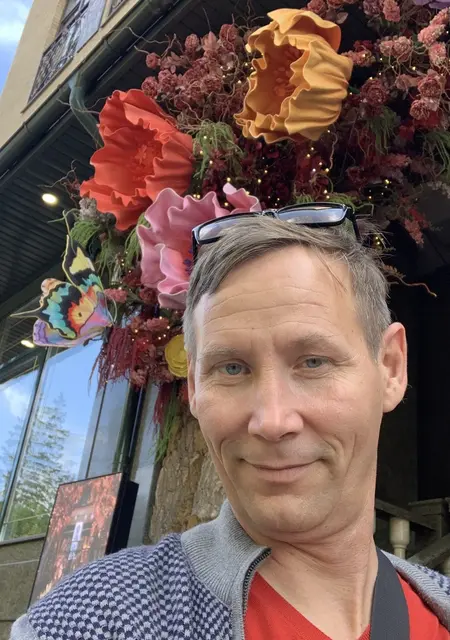 Я Валентин, 48, из Астрахани, ищу знакомство для общения