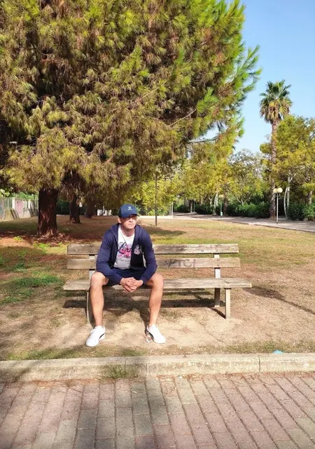 Альберт из Березников, ищу на сайте знакомства на одну ночь