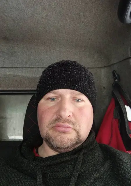 Я Оле Г, 40, знакомлюсь на одну ночь в Дубне