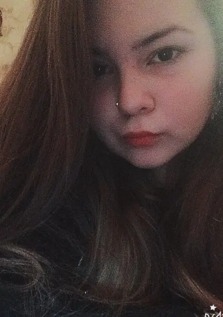 Виктория из Новомосковска, мне 26, познакомлюсь для вирта