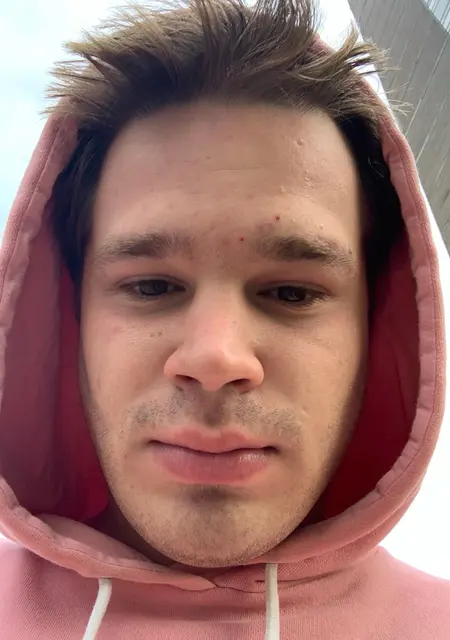 Я Андрей, 24, знакомлюсь для дружбы в Томске
