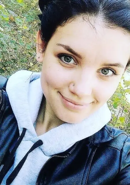 Арина из Нижнекамска, мне 29, познакомлюсь для постоянных отношений