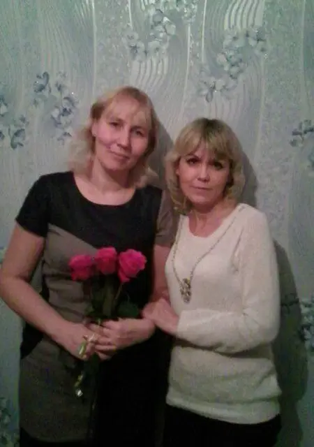 Я Яна, 44, из Геленджика, ищу знакомство для дружбы