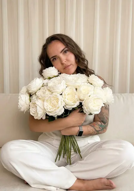 Я Алина, 24, из Санкт-Петербурга, ищу знакомство для совместных путешествий