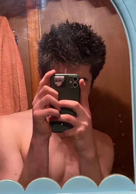 Я Дмитрий, 21, знакомлюсь без обязательств в Челябинске