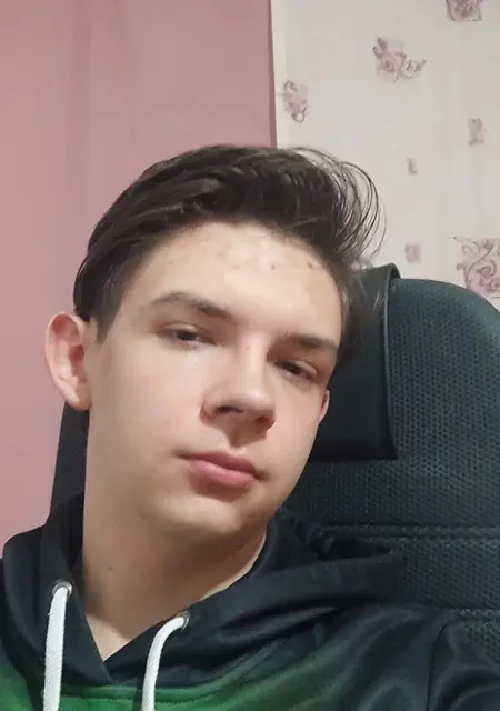 Евгений из Магнитогорска, мне 22, познакомлюсь на одну ночь