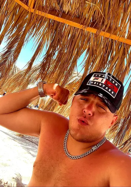 Я Артур, 33, из Бирска, ищу знакомство для совместных путешествий