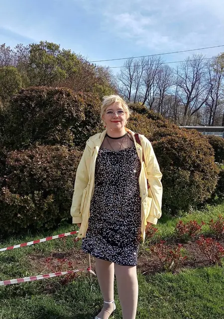 Я Елена Вострякова, 42, знакомлюсь для приятного времяпровождения в Уфе