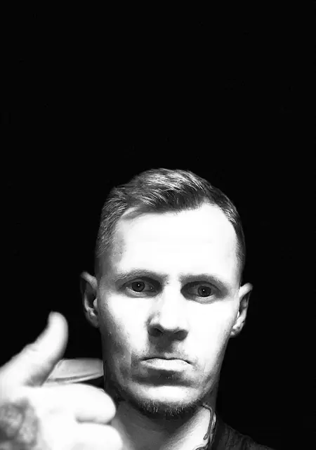 Andrey из Кирова, мне 47, познакомлюсь для постоянных отношений