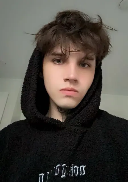 Egor из Ульяновска, ищу на сайте общение