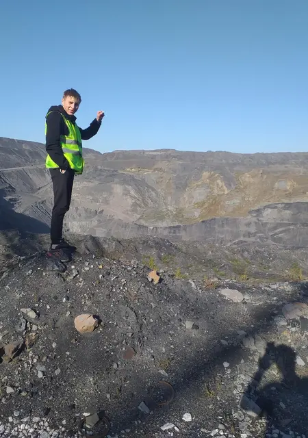 Дмитрий из Краснобродского, мне 23, познакомлюсь на одну ночь