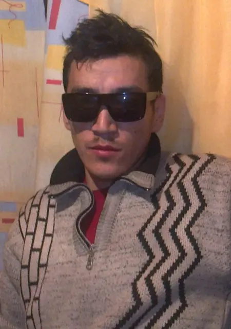 Semka из Артема, ищу на сайте знакомства на одну ночь