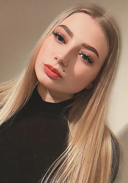 Я Эльвира, 23, знакомлюсь для приятного времяпровождения в Москве