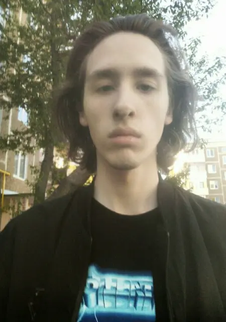 Я Макс, 21, из Казани, ищу знакомства без обязательств