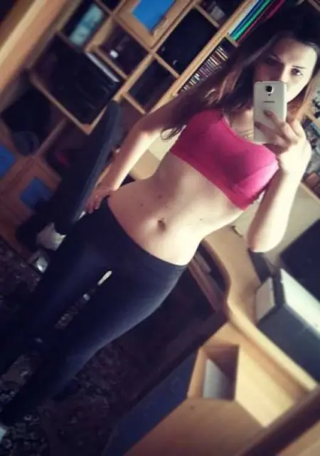 Я Яна, 25, из Икши, ищу знакомство для дружбы